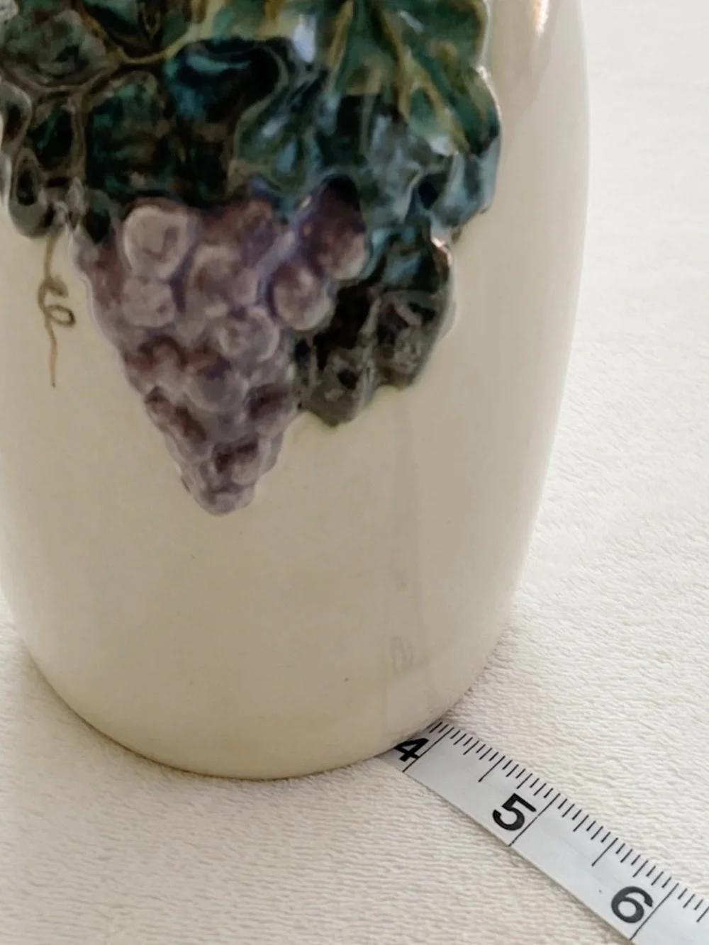 Vintage Quyle Kilns Grapevine Vase 9.5” Signed California Studio Pottery
